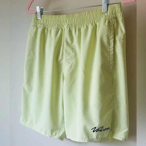 Volcom Men’s Belmont Elastic Waist Casual Surf Hybrid Shorts - Size M - Picture 3 of 12